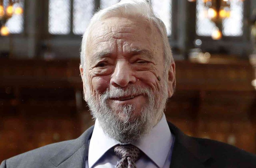 As Stephen Sondheim passes away, tributes pour in from across the musical landscape